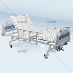 Ліжко медичне трьохсекційне КМ-05